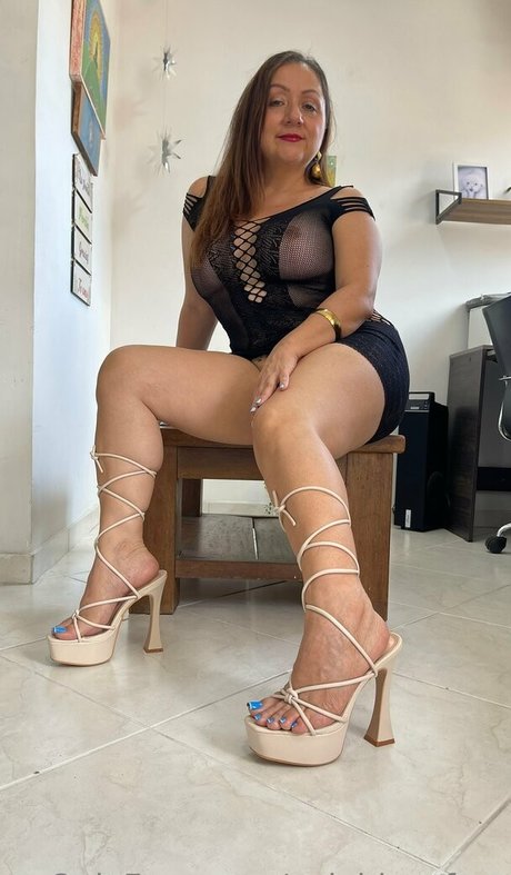 yelahia gfree kunst beste galerie