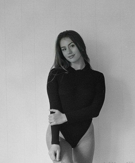 glitteratiii nackt nette bild