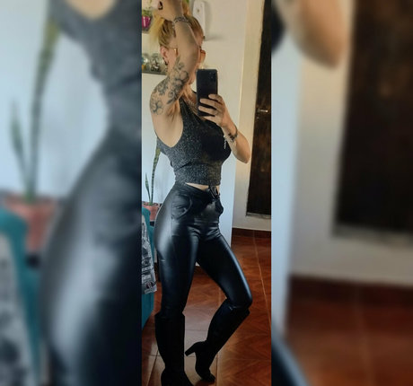 vollbusige asiatische onlyfans schöne nacktheit archiv