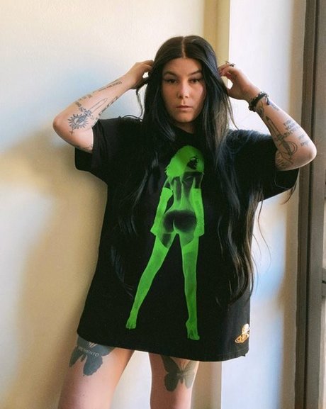 Ready To Glare nacktheit hd archiv