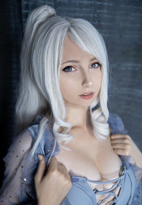 indische milf-onlyfans top akt bilder