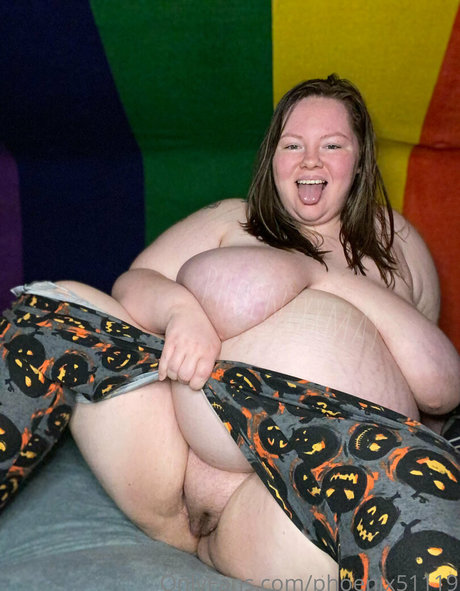 phoenix51119 schauspielerin nackt archiv