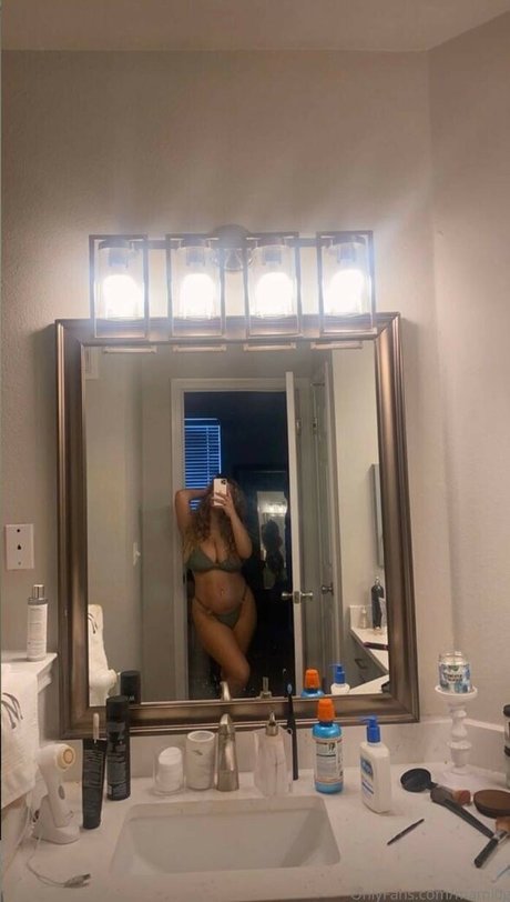 mami0g nackt perfekte bilder