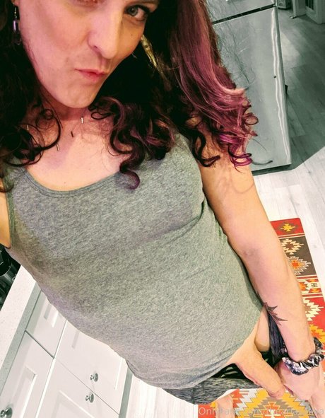 theariasativa erotische nackt bilder