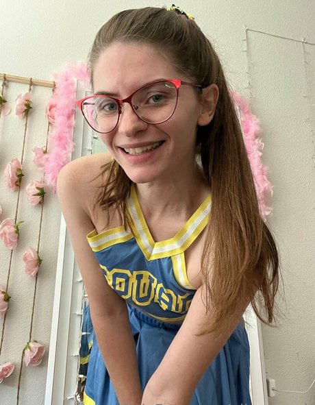 Alice March erotische nackte bild