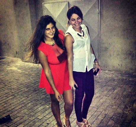 Coral Hagag heiße erotische galerien