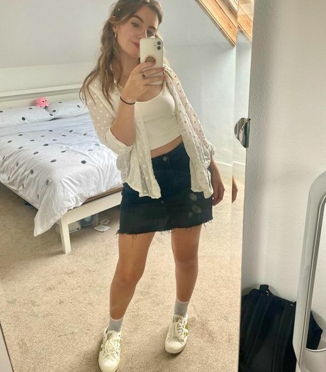 Averytinyleaf erotische pornostar bilder