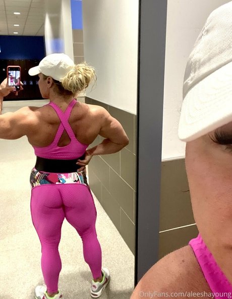 aleeshayoung model freie bilder