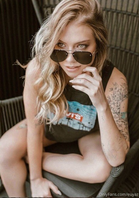 euyaz hd pornographische bilder