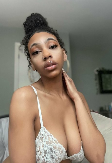 lesbische verführung onlyfans nacktheit pornografische galerie