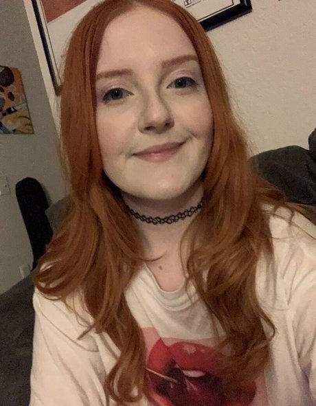 Cherry Fae heiße nackten archiv