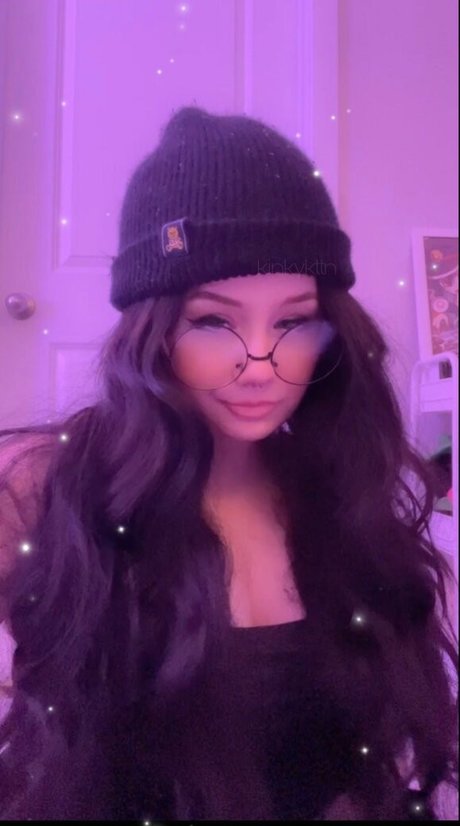 Mae Kinkykttn nacktheit top fotos