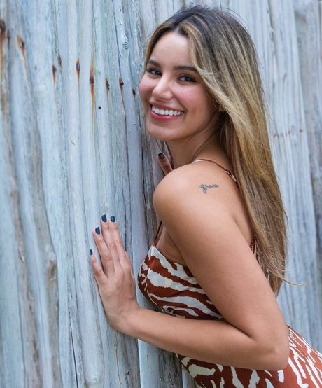 Madison Reed hd exklusive galerien