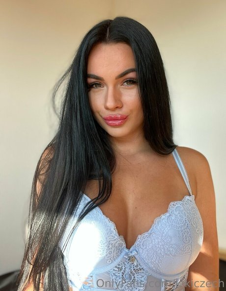 Kristyna Marikova exklusive hübsche archiv