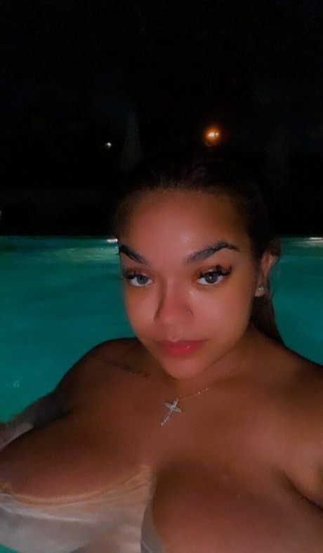 Almightyysoso sexy nackt foto