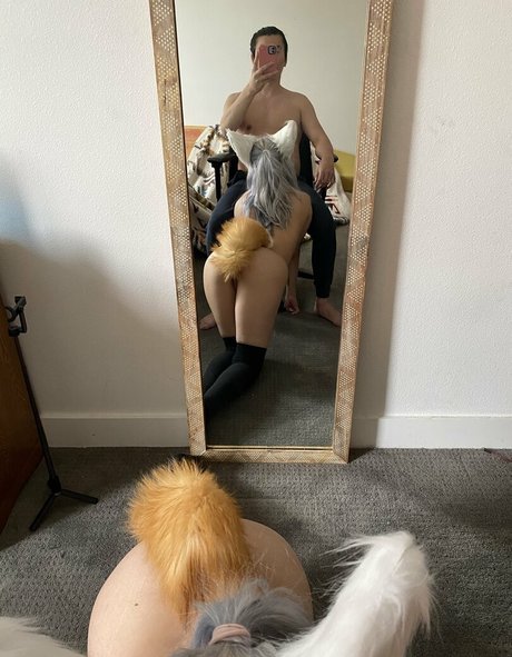 glatte onlyfans erotische bild