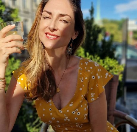 Tamara Wernli kunst nackten galerie