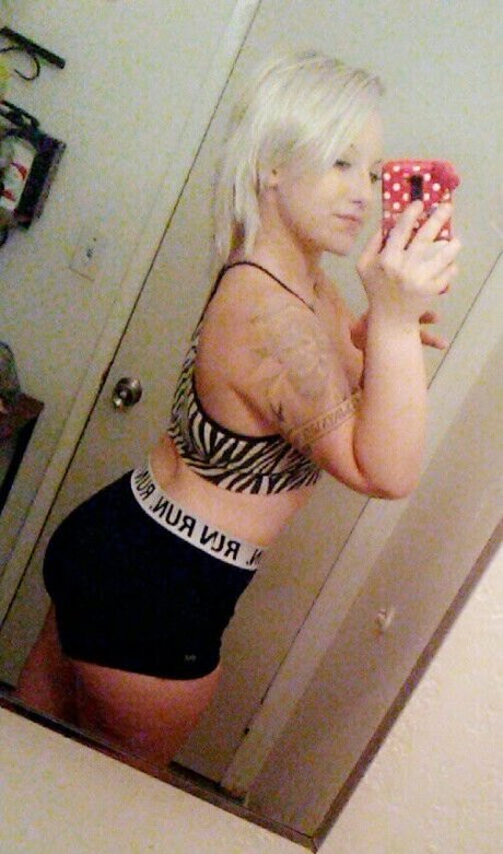 katiiemae porno nackt galerien