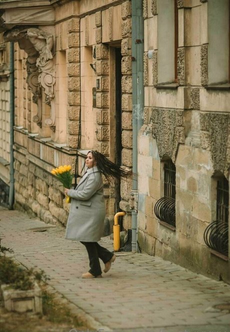 bustyyyyy model perfekte foto