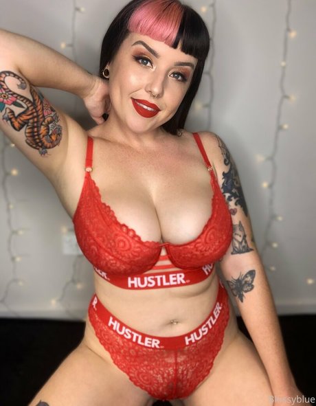 dessous-baby onlyfans kunst nacktheit foto