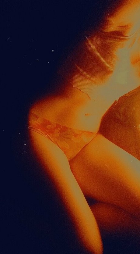 nackte rothaarige onlyfans freie kunst archiv