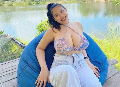 lesben strapon onlyfans nackt kunst foto