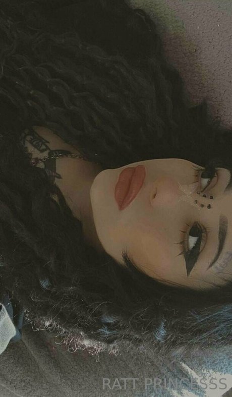 kurvige ebenholz-onlyfans hübsche exklusive foto