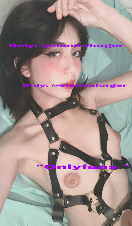 Elain3uwu schöne heiße galerie