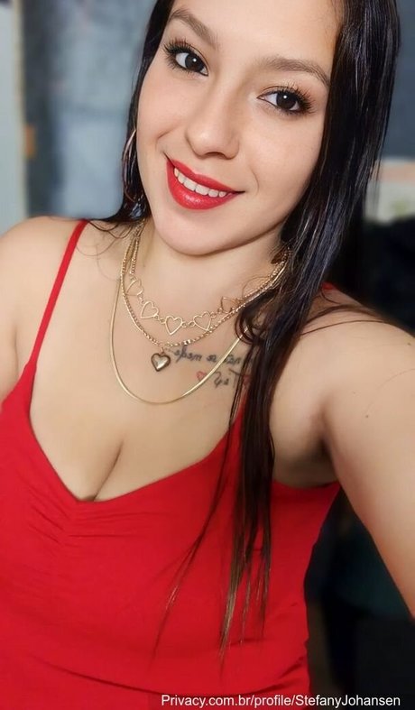 StefanyJohansen hübsche akt galerien