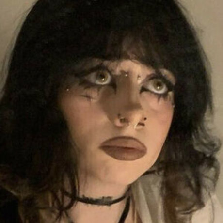 Rio Lawlor porno erwachsene fotos