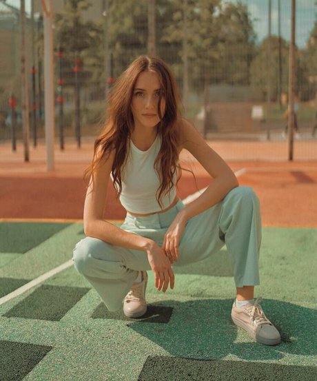 radmilasad schauspielerin hd galerie