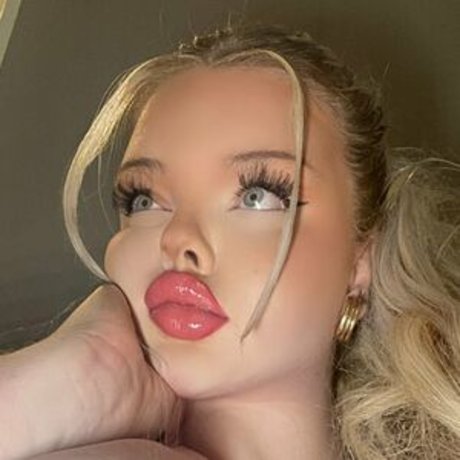 georginaxxx nacktheit fotos