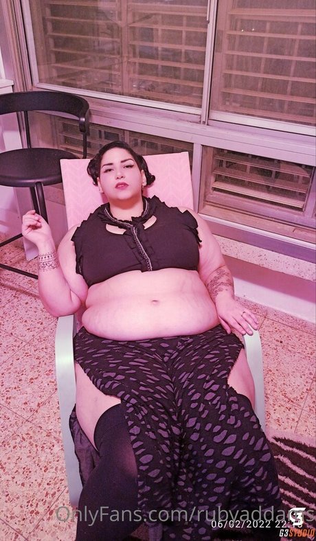 rubyaddams schauspielerin exklusive galerien