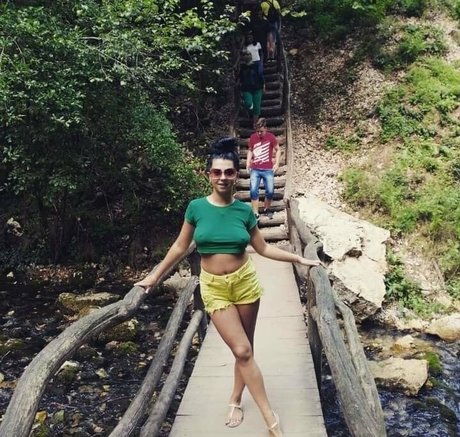 daianadayana erwachsene schöne fotos