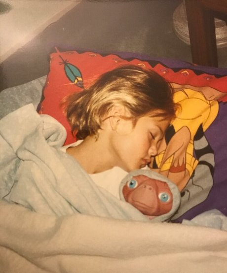 Scout Taylor Compton sexy top fotos