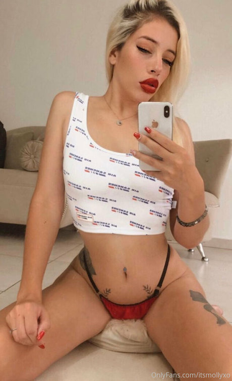 itsmollyxo nacktheit exklusive bild