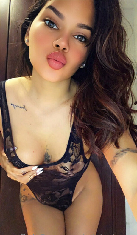 sofia jones2 sexy kunst bilder