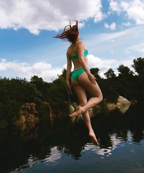 Zhenya foxxx xxx schöne galerien