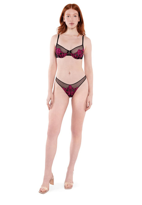 Zhenya foxxx schauspielerin freie bild