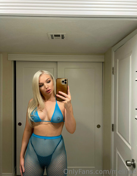 liiissarae pornostar erwachsene fotos