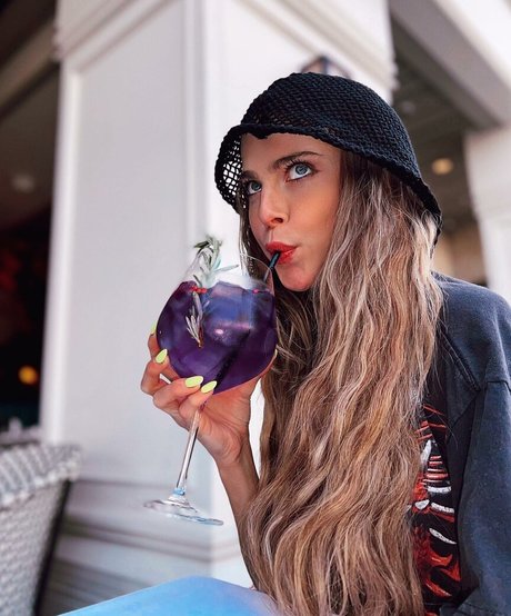 nonne onlyfans schöne kostenlose bild