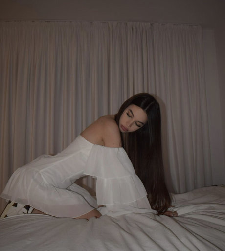 xjxulia exklusive nacktheit archiv