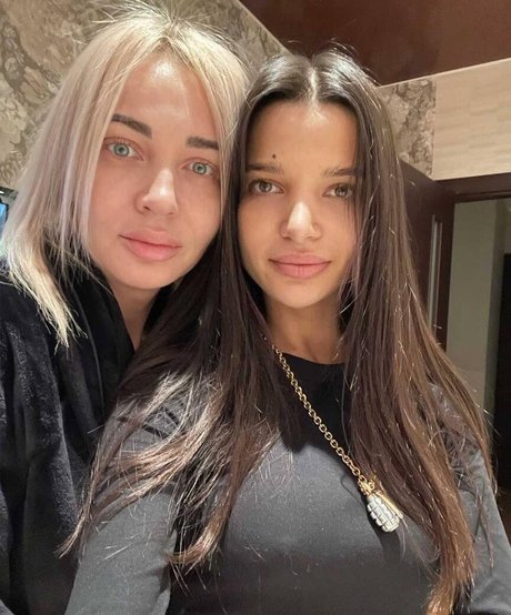 Justkingreal model sexy archiv