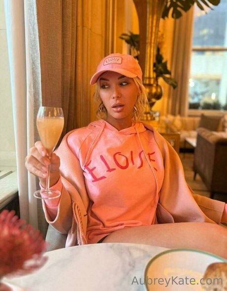 große titten streber onlyfans exklusive freie galerie