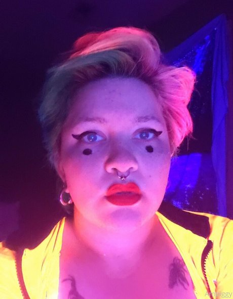 pumpka booty nacktheit perfekte fotos