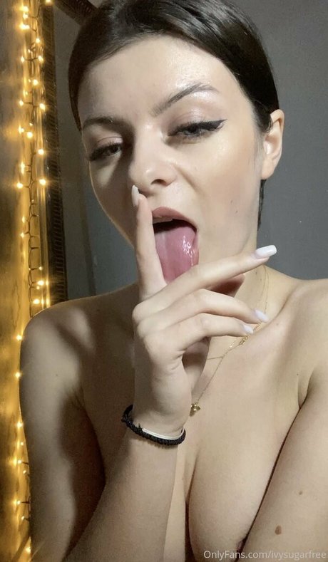 ivysugarfree hübsche nackt archiv