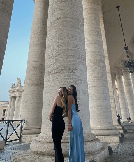 Charlotte Bregman perfekte xxx foto