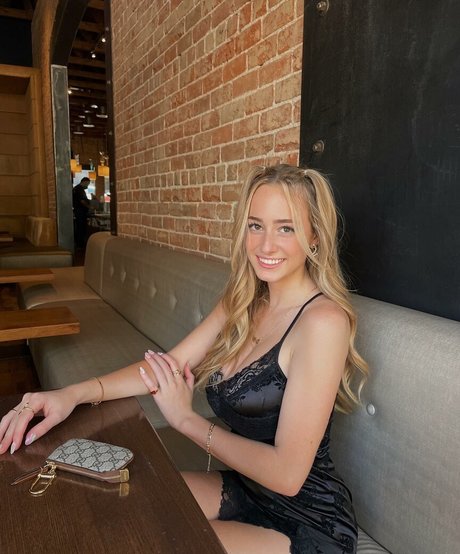 hotwife-onlyfans erotische schöne archiv