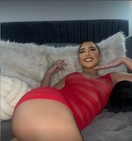 Emily Huff kunst perfekte bilder