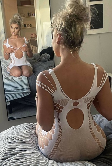 Emily Huff perfekte exklusive bilder